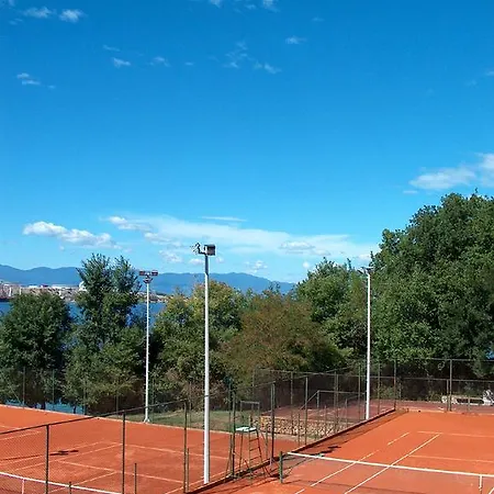 Depadansa Marina & Primorka