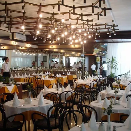 Depadansa Marina & Primorka Hotel