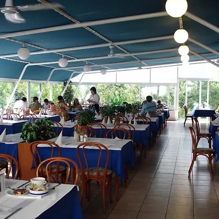 فندق Depadansa Marina & Primorka Omišalj