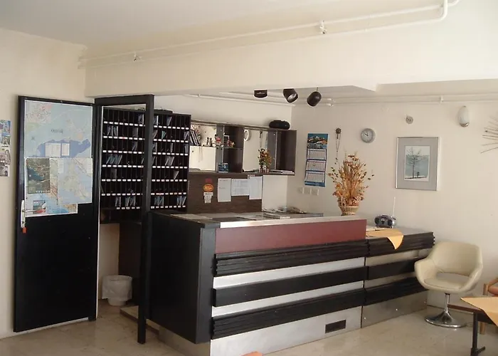 Depadansa Marina & Primorka 2*